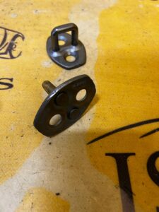 RYGIEL DRZWI FORD ESCAPE MK4 1.5 EB