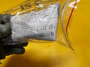 UCHWYT PRZEWODU OLEJOWEGO BMW 3 E36 E90 5 E60 7 E65 X3 E83 X5 E70 NOWY OEM