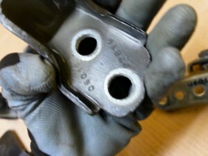 KOMPLET ZAWIASY DRZWI PRZÓD PRAWY FORD FUSION LIFT USA J7