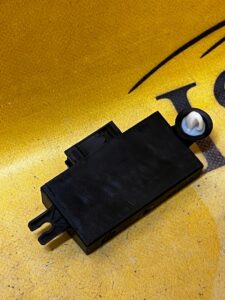 MODUŁ STEROWNIK DRZWI PEUGEOT 508 I RXH 2.0 HDI