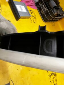 MOCOWANIE RAMKA GŁOŚNIKA DRZWI PRZÓD PRAWY PEUGEOT 308 II T9