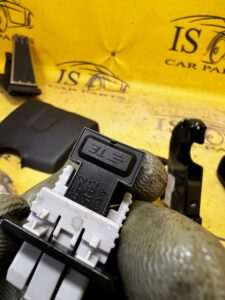 CZUJNIK PEDAŁU HAMULCA ŚWIATŁA STOP PORSCHE PANAMERA 970 I LIFT