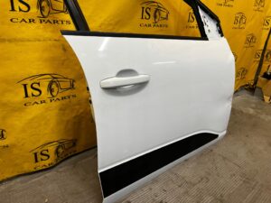 DRZWI PRAWA STRONA PRAWY PRZÓD DACIA SANDERO III STEPWAY 2023R 369