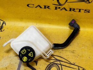 ZBIORNICZEK PŁYNU HAMULCOWEGO FORD KUGA ESCAPE MK3