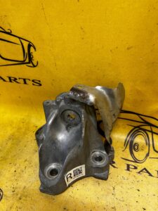 ŁAPA UCHWYT MOCOWANIE SILNIKA FORD RANGER MK5 V WILDTRAK