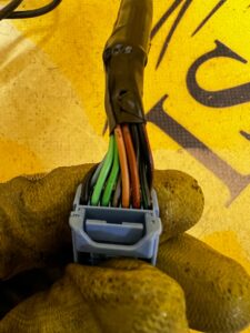 LEWE LUSTERKO KOMPLETNE CHROM BIAŁA PERŁA TESLA MODEL 3 13 + 2 PIN