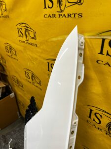 BŁOTNIK LEWY PRZÓD GENESIS GV70 BIAŁY AKRYL