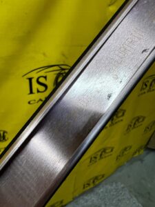 LISTWA DACHOWA DEKOR LEWA DACIA SANDERO III 2023R