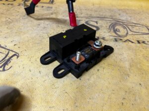 KLEMA PLUSOWA RANGE ROVER SPORT L494