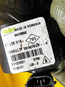 LAMPA PRZECIWMGIELNA HALOGEN PRZÓD PRAWY LEWY DACIA LODGY LIFT 2022R