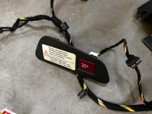 KOMPLET MECHANIZM KLAPY ELEKTRYCZNEJ BAGAŻNIKA PEUGEOT 508 I LIFT KOMBI SW