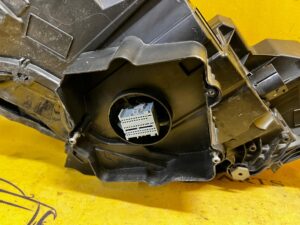 REFLEKTORY FULL LED PRZÓD LAMPY PRAWA LEWA RANGE ROVER EVOQUE II L551