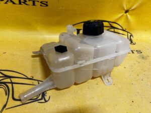 ZBIORNICZEK WYRÓWNAWCZY RENAULT MEGANE IV TALISMAN