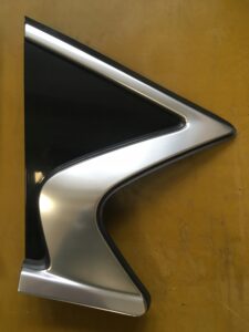 LEWY TYŁ LISTWA SŁUPKA CHROM DEKOR INFINITI Q30