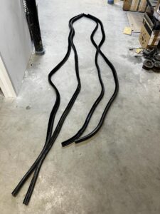 USZCZELKA KAROSERYJNA DRZWI JAGUAR XJ X351 KRÓTKI