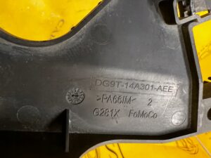 MOCOWANIE SKRZYNKI BEZPIECZNIKÓW FORD FUSION LIFT USA MONDEO MK5