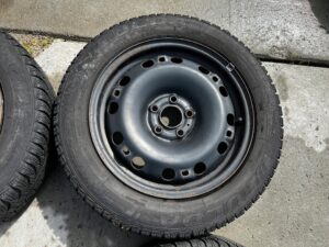 KOŁA FELGI OPONY ZIMOWE VW VOLKSWAGEN SKODA SEAT 185/60 R15