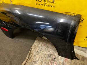 BŁOTNIK TYŁ TYLNY PRAWY CHEVROLET CORVETTE C5 CABRIO 97-04