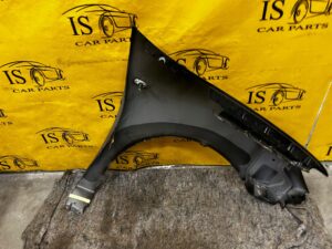 BŁOTNIK PRZÓD PRZEDNI LEWY DACIA SANDERO II LIFT 676