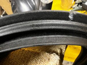 USZCZELKA KLAPY TYŁ BAGAŻNIKA FORD MUSTANG VI