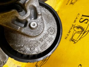 NAPINACZ PASKA KLINOWEGO NISSAN RENAULT MEGANE IV 1.5 DCI