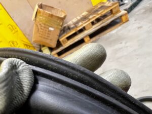 USZCZELKA DRZWI TYŁ TYLNYCH PORSCHE CAYENNE II 7P5