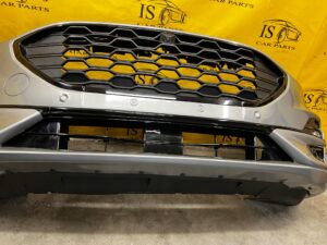 ZDERZAK PRZEDNI 6 PDC KAMERA FORD KUGA MK3 ST-LINE SREBRNY