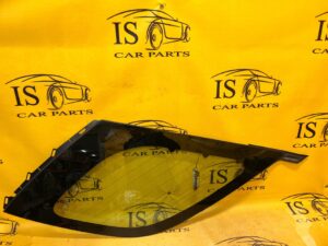 SZYBA KAROSERYJNA PRAWA ANTENA LR L462 DISCOVERY V