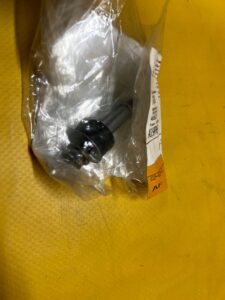 ŚRUBA POKRYWY ZAWORÓW BMW N42 N46 1 E87 3 E46 E90 X3 E83 Z4 E85 NOWA OEM