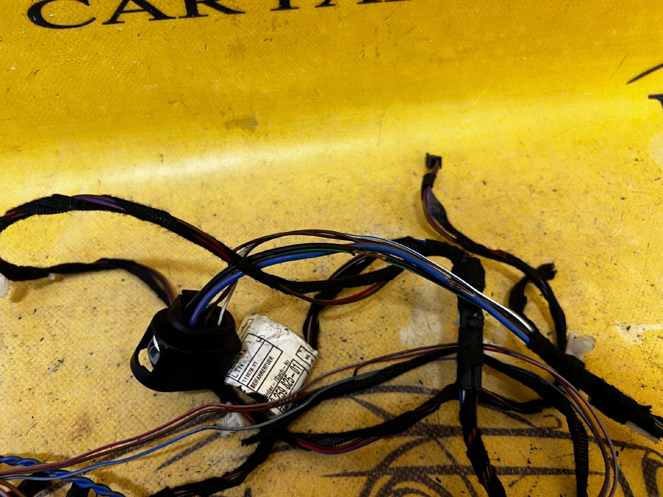 WIĄZKA PRZEWODY DRZWI PASAŻERA BMW E92 M3 9259825