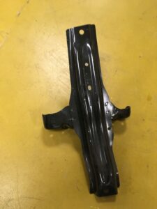 WSPORNIK MOCOWANIE AKUMULATORA MERCEDES INFINITI