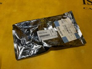 CZUJNIK ABS PRĘDKOŚCI OBROTOWEJ KOŁA BMW 5 G30 M5 F90 7 G11 8 G14 NOWY OEM