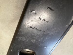 MOCOWANIE WSPORNIK BŁOTNIKA PRZÓD PRAWY LAND ROVER DISCOVERY 5 V L462