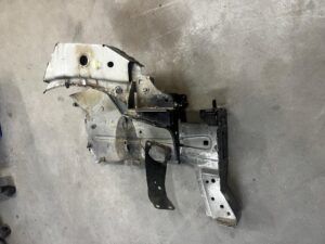 ĆWIARTKA PRAWY PRZÓD PODŁUŻNICA RENAULT ZOE I Z.E. ZE OE TEGNE