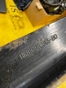 UCHWYT WSPORNIK ZAWIESZENIA RANGE ROVER VELAR L560