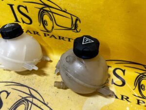 ZBIORNICZEK WYRÓWNAWCZY PEUGEOT 3008 I 5008