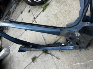 ĆWIARTKA PODŁUŻNICA SŁUPEK PRAWY PRZÓD FORD ESCAPE MK4 USA 2020