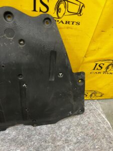 PŁYTA OSŁONA POD SILNIK DACIA SANDERO III 2021R