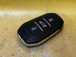KLUCZYK PILOT KEYLESS PEUGEOT 508 I RXH 2.0 HDI