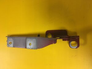 ZAWIAS MASKI CITROEN C3 DS3 PRAWY 9683552480