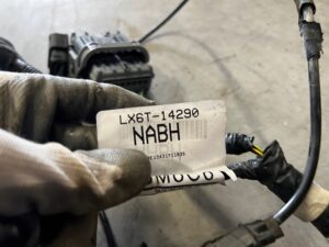 OKABLOWANIE WIĄZKA KOMORY SILNIKA FORD ESCAPE MK4 1.5 EB