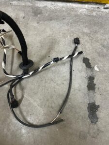 INSTALACJA WIĄZKA KLAPY BAGAŻNIKA TYŁ RENAULT CAPTUR I PRZEDLIFT