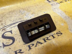 KIEROWNICA WLOT DOLOT POWIETRZA AUDI A8 D4