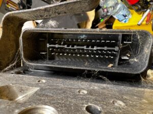 KOMPLETNA POMPA HAMULCOWA ABS BMW E71 X6M X5M E70