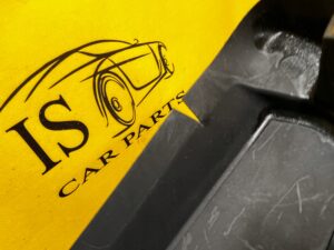 OSŁONA ZAŚLEPKA NAKŁADKA BŁOTNIKA PRAWY PRZÓD INFINITI Q30