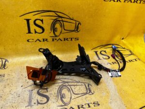 WSPORNIK STELAŻ LUSTERKA LUSTERKO ZEWNĘTRZNE PRAWE TESLA MODEL 3 PRZEDLIFT