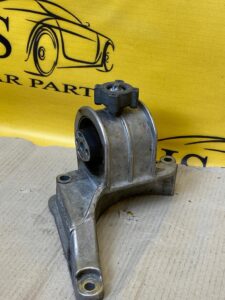 ŁAPA PODUSZKA SILNIKA PORSCHE 987 CAYMAN S 3.4