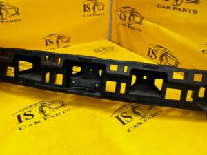 ŚLIZG WZMOCNIENIE ZDERZAKA TYŁ TYLNEGO RANGE ROVER VELAR L560