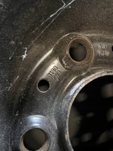 KOŁO ZAPASOWE DOJAZDOWE POKROWIEC BMW SERIA 3 E36 205/65 R15