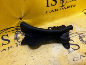 USZCZELKA OSŁONA PODSZYBIA LEWA BMW 5 G30